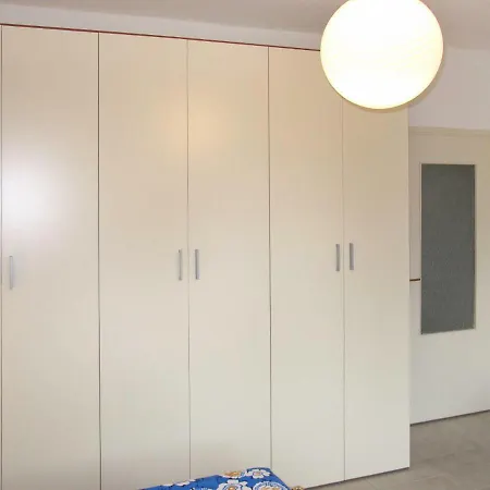 Apartman Casa Pina 185s Serra SantʼAbbondio